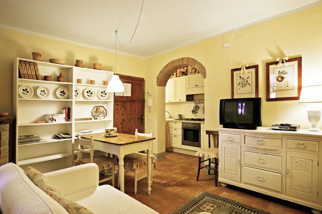 Ferienwohnung Borgo Dei Cadolingi Gambassi Terme Exterior foto